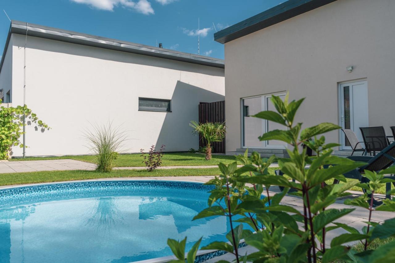 Relax House Mohelnice Villa Exterior foto