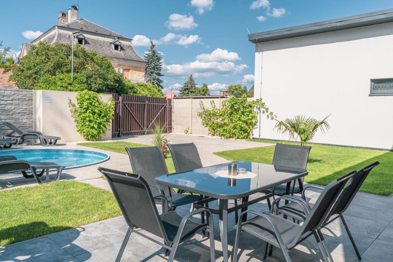 Relax House Mohelnice Villa Exterior foto